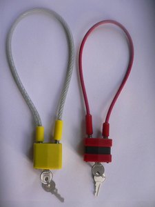 Offre Spéciale : Cadenas de Sécurité <span class=keywords><strong>à</strong></span> Câble de 15 pouces pour Armes <span class=keywords><strong>à</strong></span> Feu et Vélos – Conforme aux Normes Américaines (Hamlet) - Product Image 4
