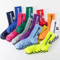 Chaussettes de football personnalisées pour hommes, antidérapantes, à séchage rapide, absorbant la transpiration, anti-odeurs, avec bande adhésive, en nylon, chaussettes de sport professionnelles - Vente en gros