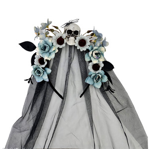 Diadema de tul floral de camelia hecha a mano, tocado gótico de bruja para disfraz de Halloween, accesorio para fotos de fiesta o escenario. - Product Image 5