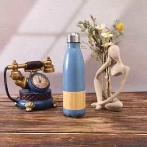 Gobelet en acier inoxydable avec un design moderne et une isolation sous vide - Product Image 2