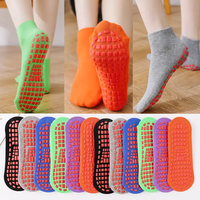 2025 vente en gros antidérapant sport sol Trampoline silicone anti-dérapant Pilates Yoga chaussettes coton équipage