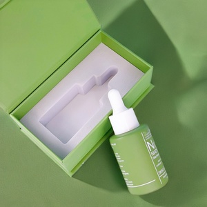 ขวดแก้วหยดสีเขียวด้านขนาด 30 มล. แบบไหล่เรียบ พร้อมกล่องกระดาษแบบกำหนดเอง พิมพ์ลายสกรีนสีขาวตามสั่ง - Product Image 1