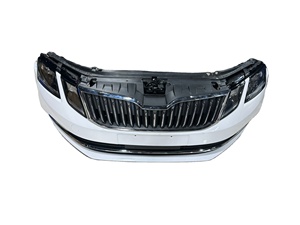 Kit carrosserie <span class=keywords><strong>Skoda</strong></span> Octavia <span class=keywords><strong>RS</strong></span> 2013 - Pare-chocs avant en fibre de carbone véritable 5E0807221F d'<span class=keywords><strong>occasion</strong></span>, fixation par boulons, pièce de rechange universelle - Product Image 3