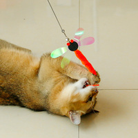 Offre Spéciale : Jouet Baguette Réaliste pour Chat en Forme de Libellule avec Ailes en PVC Transparent, Tige de 90 cm, Clochette et Insecte Volant de 25 cm