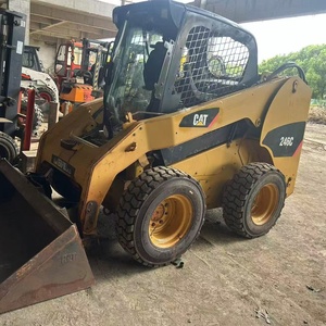 รถตักล้อยาง Caterpillar 246C ขนาด 3 ตัน มือสอง พร้อมเครื่องยนต์ เกียร์ และปั๊ม กำลัง 55 กิโลวัตต์ - Product Image 2