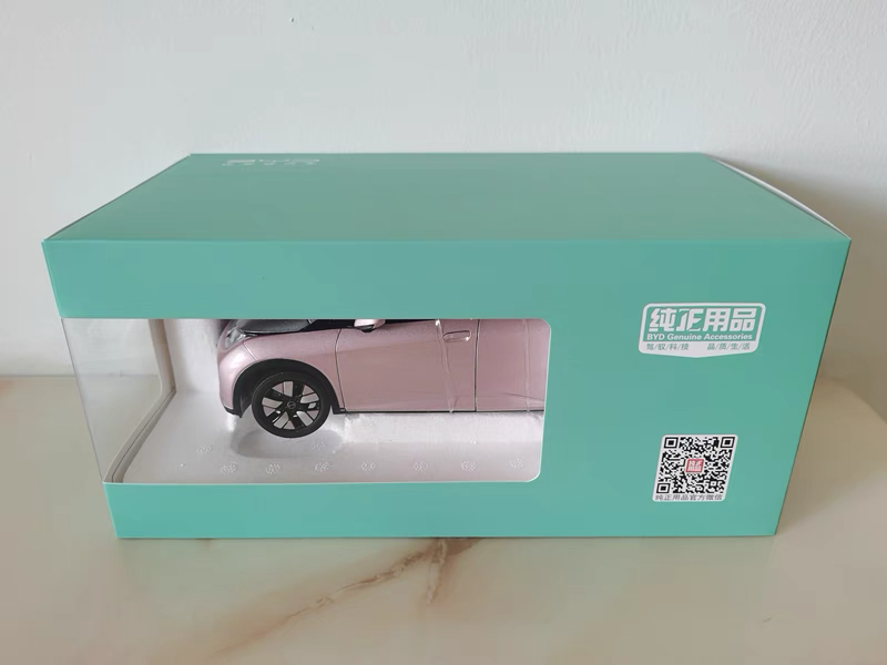 BYD Dolphin 1:18 Diecast Toy Car for Collection & Decor