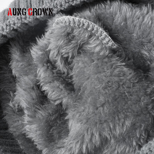 Aung Crown <span class=keywords><strong>Bonnet</strong></span> à pompons tricoté à la mode Vente en gros <span class=keywords><strong>Bonnet</strong></span> d'hiver chaud doublé en <span class=keywords><strong>polaire</strong></span> pour le <span class=keywords><strong>sport</strong></span> en plein air Tenue décontractée - Product Image 3