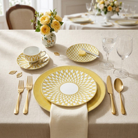 Service de table en céramique de luxe personnalisé, motif feuille dorée, assiettes en porcelaine à bord doré, vaisselle de table pour mariage et coffret cadeau