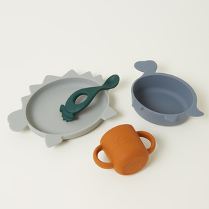 Suministros de tendencia personalizables, vajilla ecológica para destete de bebé, juego de dinosaurios, babero, placa de succión, juego de alimentación de bebé de silicona - Product Image 6