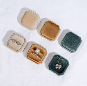 Boîte à bijoux de luxe personnalisée avec logo sur mesure, pour collier, bracelet, boucles d'oreilles, bague, emballage en velours, vente en gros - Product Image 5