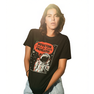 Camiseta Houston I Have So Many Problems, camiseta gráfica negra unisex con diseño de astronauta espacial - Product Image 1