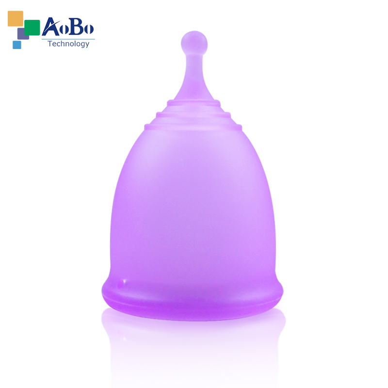 Tasse violette