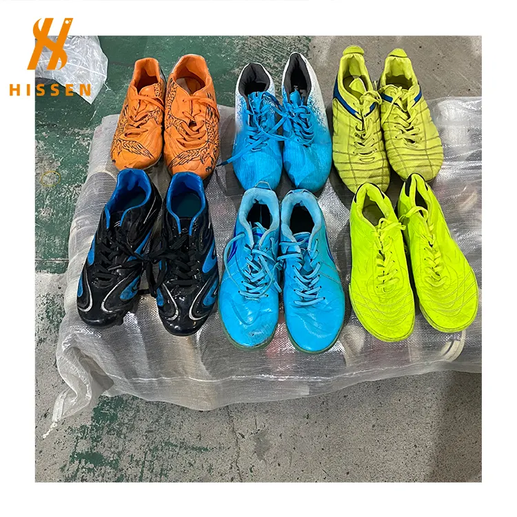 Wholesale Men fairly Men's second hand Sports Football shoe Used canvas Shoes From Karachi hot sell