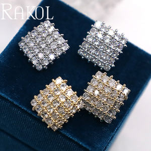 RAKOL ZPE1876 Rombo geométrico avanzado Nueva moda Arreglo cruzado Pendientes de circón completo - Product Image 1