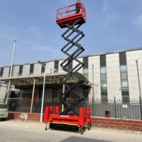 Stabilisateurs hydrauliques de 10 à 14 m offrant un nivellement à un bouton pression, 360° °   Maniabilité sur site et adaptabilité tout-terrain, levage à ciseaux