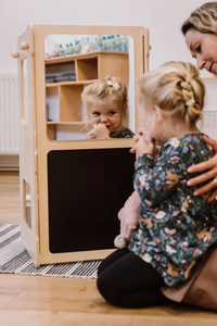 Taburete de cocina moderno para niños pequeños de granja, cama de madera con espejo para niños, marca Zzm, hecho en Europa - Product Image 2