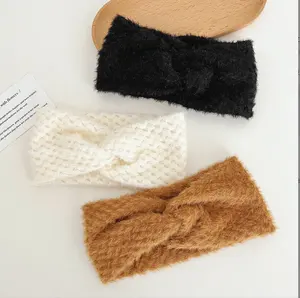 Toptan yeni kış elastik çapraz düğüm kafa bandı kadın hairband inci kürk örme kafa bandı kadınlar için