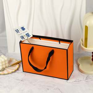 Bolsas de Papel para Compras de Boutique Reutilizables, con Asas de Lujo, Reciclables, Ecológicas, con Logotipo Personalizado, Resistentes a la Humedad y de Alta Calidad - Product Image 4