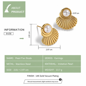 Boucles d'oreilles clous en forme d'éventail avec perles dorées, en acier inoxydable plaqué or 14K sous vide, bijoux sculpturaux en forme de coquillage - Product Image 2