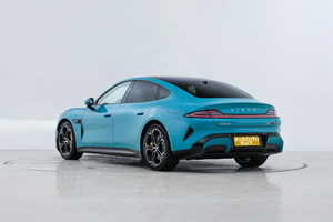 Lujo EV sedán preventa Xiao-mi SU7 2024 <span class=keywords><strong>Pro</strong></span> Max 830KM AWD 4 puertas 5 asientos rendimiento vehículos eléctricos de Beijing <span class=keywords><strong>Xiaomi</strong></span> SU7 - Product Image 3