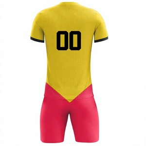 Uniformes de Fútbol Personalizados - 100% Poliéster, Impresión Digital, Cintura Elástica, Manga Corta, Unisex, Adulto, OEM/ODM, Marca Privada - Product Image 2