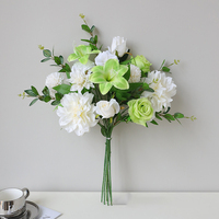 Künstliche Blumenarrangements: Lilie, Rose, Eukalyptus, Pfingstrose, Kamelie, Arbor-Bouquet Blumendekoration