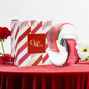 Charming Ethereal 100ml Green Leaf Scent Perfume with Futuristic Bottle and Elegant Box - Product Image 4