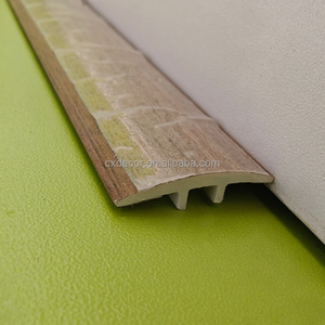 Moulure de plinthe en PVC WPC SPC 25*6mm, profil en T, accessoires de <span class=keywords><strong>sol</strong></span> pour la finition des bords des carreaux - Product Image 2