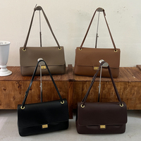 Sac à main de luxe pour femmes, grande capacité, sac à bandoulière pour jeunes femmes, style à fermoir rotatif, élégant sac bandoulière