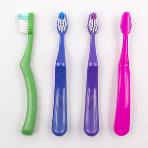 แปรงสีฟันเด็ก สีสันสดใส แบบใช้มือ สำหรับเด็กอายุ 3-12 ปี รุ่น JSM30007 - Product Image 1