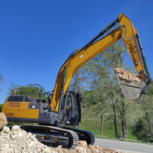 XE300E 1,4 m³ Godet standard, haute capacité de chargement pour les tâches de déblaiement continu sur camion, performance de traction stable - Product Image 5