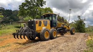 آلة تسوية الطرق SG21-B6 بقوة 210 حصان ذات هيكل معزز من مورد موثوق للعمليات الترابية وتسوية المواقع - Product Image 3