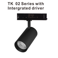 Dimmable Cob Rail Spot LED Track Light 4 Fils Corps en aluminium pour système de Rail Dali intérieur pour les vêtements d'éclairage de course à usage commercial