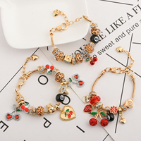 Bracelet à breloques imprimé léopard en gros, chaîne dorée, pendentifs cerise, fraise, cœur, boule 8, bracelet DIY pour femme, bijoux