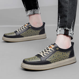 Nouvelles baskets décontractées pour hommes, tendance printemps-été, blanches, polyvalentes, élégantes, pour la conduite, en cuir de vachette, respirantes, résistantes à l'usure - Product Image 2