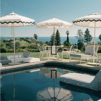 HH Vente en gros Parasol de plage à bord festonné blanc Parasol de piscine en bois Parasol de plage de luxe pour patio avec glands