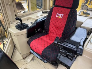 รถดันดินมือสอง Cat D5M สภาพดี พร้อมริปเปอร์ ยี่ห้อ Caterpillar รุ่น D5M ขาย - Product Image 5