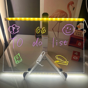 Pizarra de Dibujo Infantil Transparente con Iluminación LED Acrílica de la Marca JC, Borrable, para Dibujar a Mano, con Soporte y Pincel - Product Image 1