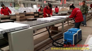 Colle adhésive thermofusible à séchage rapide à <span class=keywords><strong>prix</strong></span> compétitif <span class=keywords><strong>pour</strong></span> l'industrie de l'emballage (scellage des boîtes et des cartons) - Product Image 6
