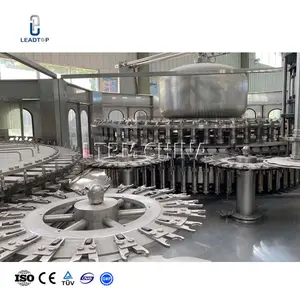 Ligne de production automatique de machine à emballer de capsulage de boisson de boisson de jus d'eau de bouteille