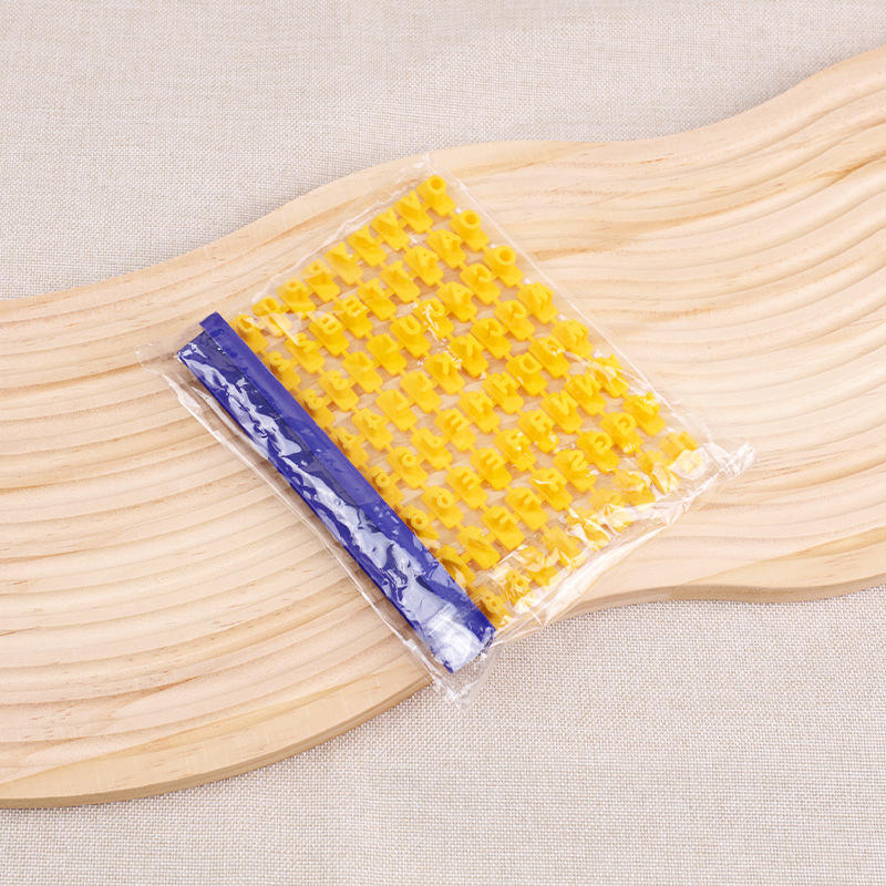 Movable type printing number letter mold