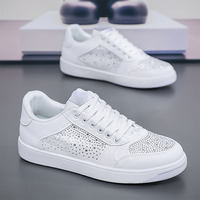 Vente en gros directe usine : Baskets basses pour hommes, Baskets à strass pour femmes, Baskets confortables et tendance pour femmes