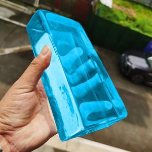 Bloc de cristal solide 10*10*5cm K9 personnalisé 3D Laser intérieur/extérieur cloison murale <span class=keywords><strong>couleur</strong></span> naturelle <span class=keywords><strong>brique</strong></span> de verre teinté pour hôtels - Product Image 5