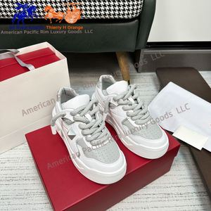 Zapatos Casuales de Piel de Becerro de Alta Calidad para Hombre y Mujer, con Cordones, Transpirables, para Deportes al Aire Libre, Verano y Otoño, Estilo Valentino - Product Image 1