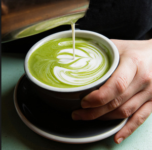 ผงชาเขียวมัทฉะออร์แกนิคเกรดอาหารและเกรดพิธีกรรม  รับผลิตแบบ OEM และฉลากสินค้าส่วนตัว - Product Image 3