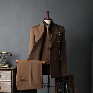 <span class=keywords><strong>Costume</strong></span> <span class=keywords><strong>Italien</strong></span> pour Hommes Élégant de Mariage, Complet Homme Haut de Gamme Croisé Trois Pièces pour Cérémonie - Product Image 3