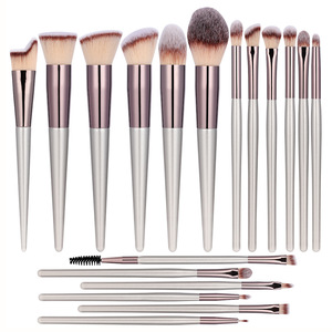 ชุดแปรงแต่งหน้ามืออาชีพ 14 ชิ้น แปรงแต่งหน้าสำหรับใบหน้าและดวงตา ขนแปรงสังเคราะห์ พร้อมที่เก็บแปรง - Product Image 4