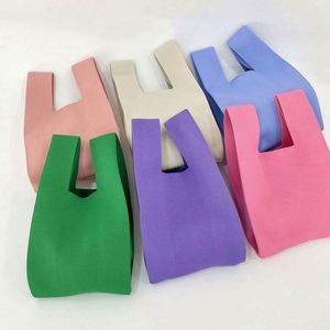 Sac à main de luxe pour femme, fait main au crochet, mini sac à nœuds, sac fourre-tout tricoté uni, personnalisé - Product Image 2