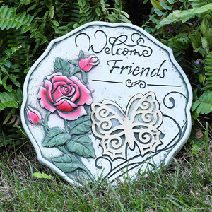 Pierres de marche en bois avec des papillons, art décoratif, idéal pour le jardin, la pelouse ou une cour - Product Image 3