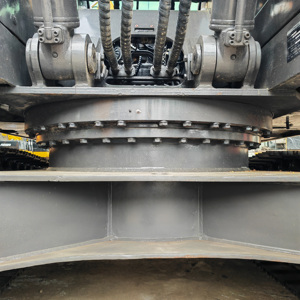 Excavatrice sur chenilles hydraulique VOLVO EC210 d'occasion, 21 tonnes, machine de construction d'occasion en bon état, à vendre - Product Image 5